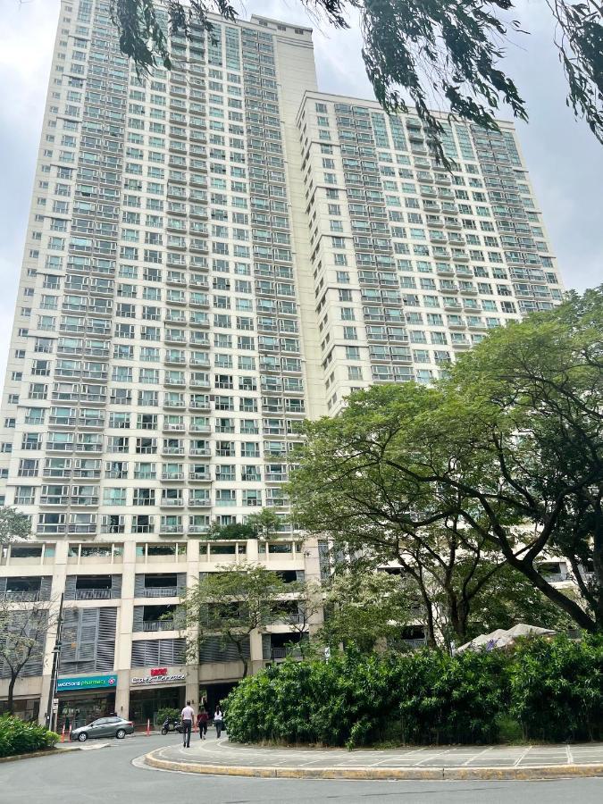 Fort Bonifacio Bgc Condo Taguig Exterior photo